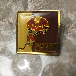 Hockey Sports Illustrated Lapel/Hat Pin